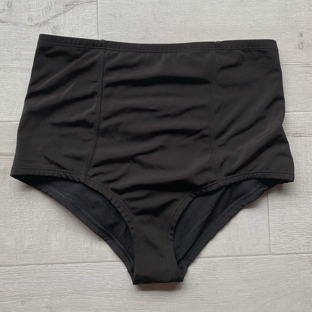 URBAN OUTFITTERS HIGH WAISTED SWIM BOTTOMS